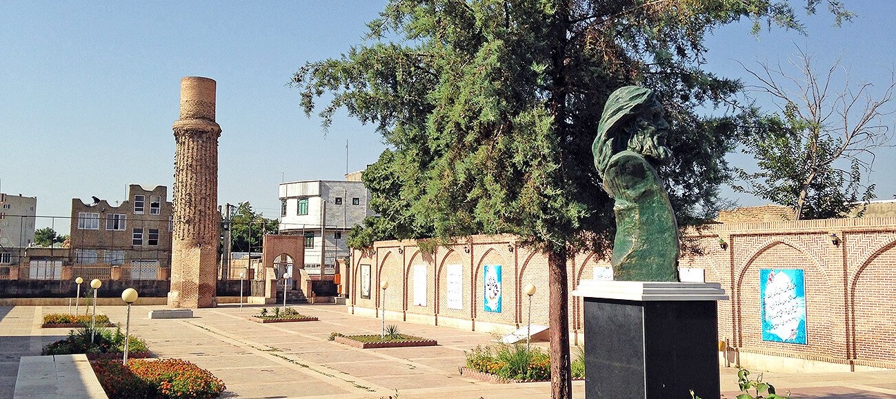 tomb-of-shamse-tabrizi-khoy